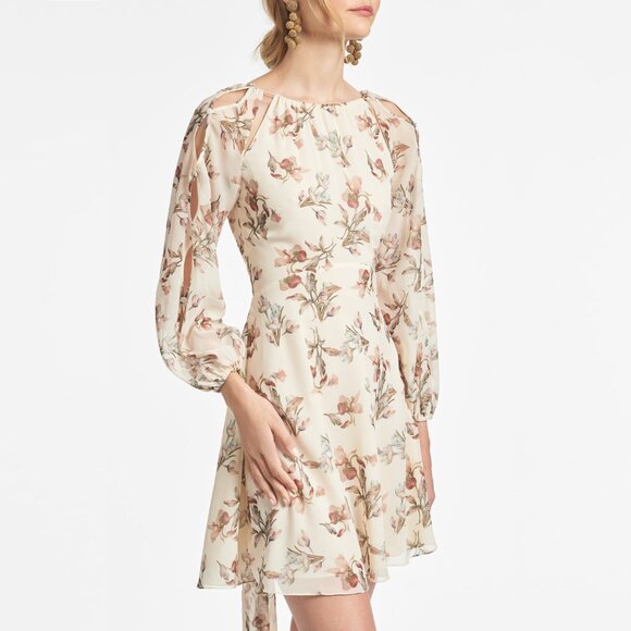 NWT SACHIN + BABI Bevvy Dress in Eggshell Venetia Petals Floral Chiffon Mini